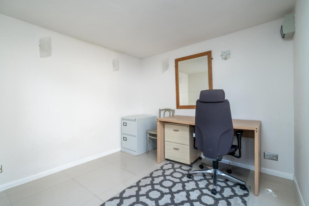 Gorgeous Flat With Garden In Battersea Apartment London Bagian luar foto